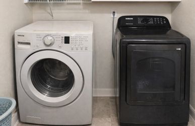 Samsung Digital dryer $150 Or Obo