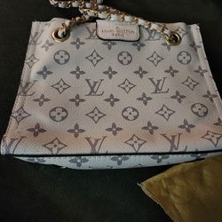 Louis Vuitton Purse