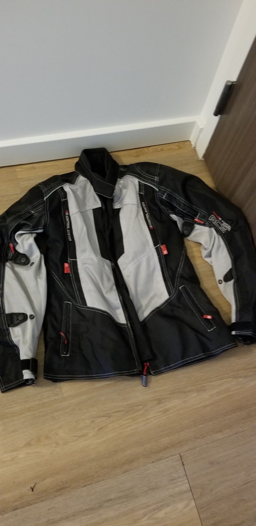 Motorcycle riding jacket and Reflective vest