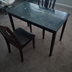 Cheap Table And Chairs 