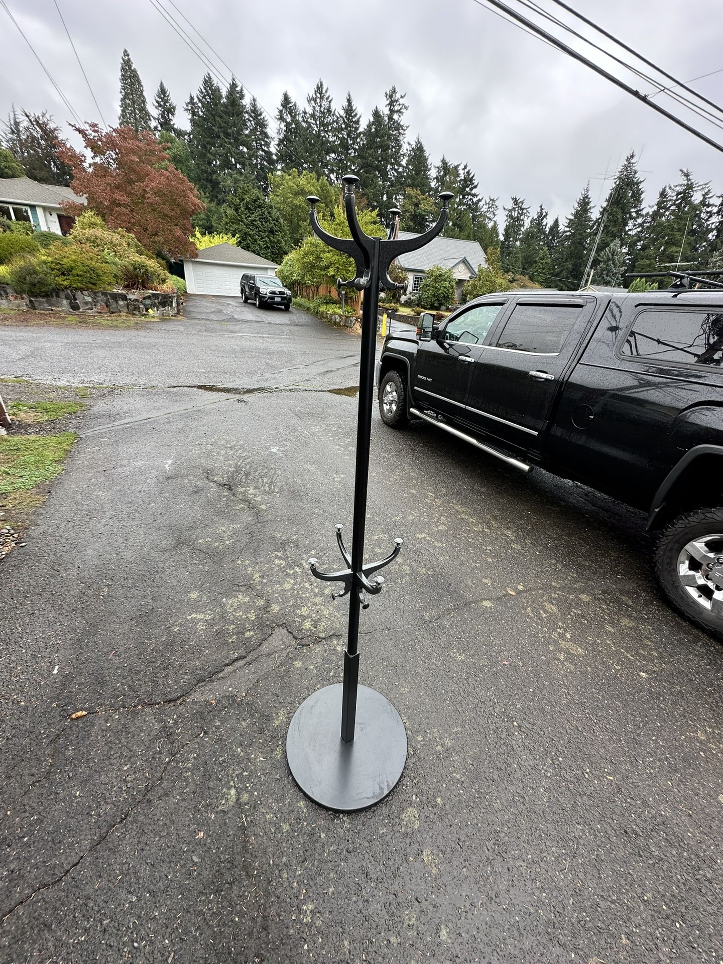 Metal coat rack