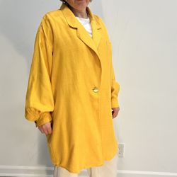 A women’s pure silk blazer 