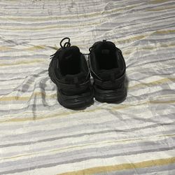 balenciaga track