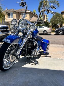 2009 HD - Roadking/Open for Trades