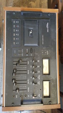 Nakamichi 1000 Tri-Tracer 3 Head Cassette Deck.
