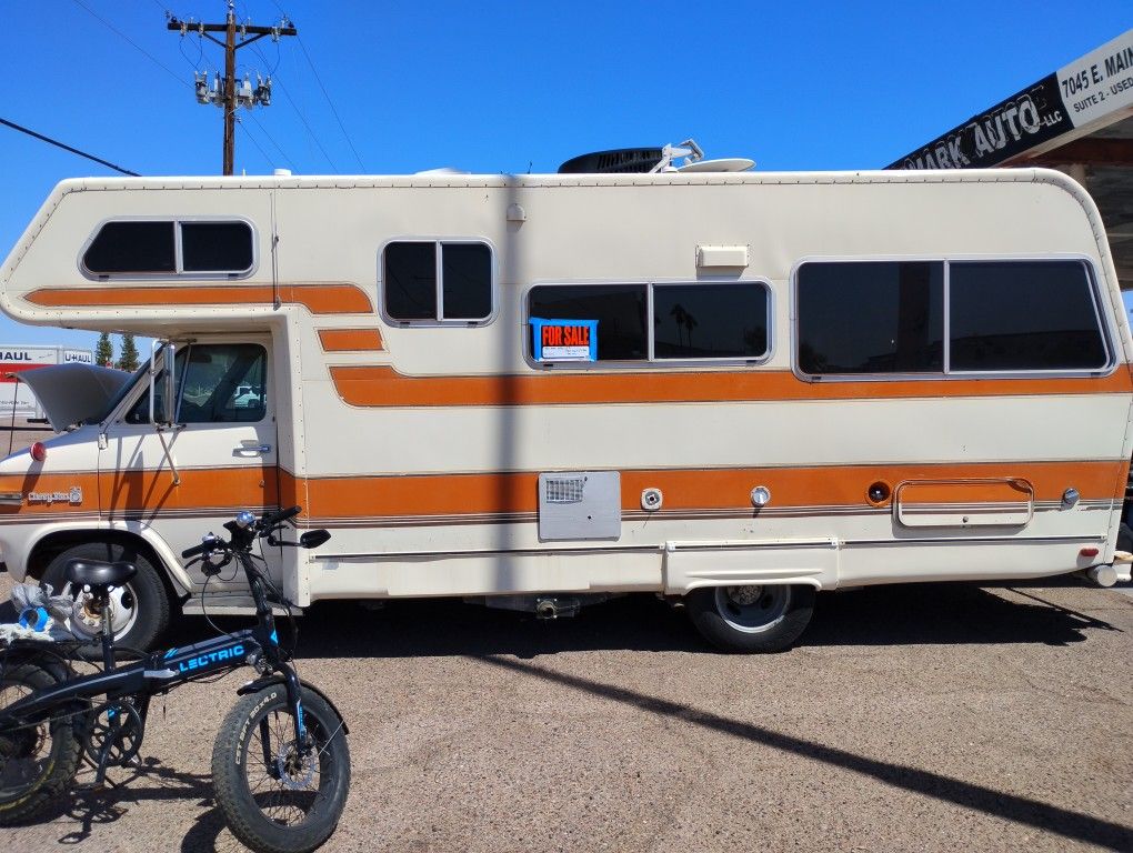 1981 Chevy p30 Lazy daze 21 ft Rv Lazy Daze Class C