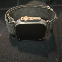 Apple Watch Ultra 2