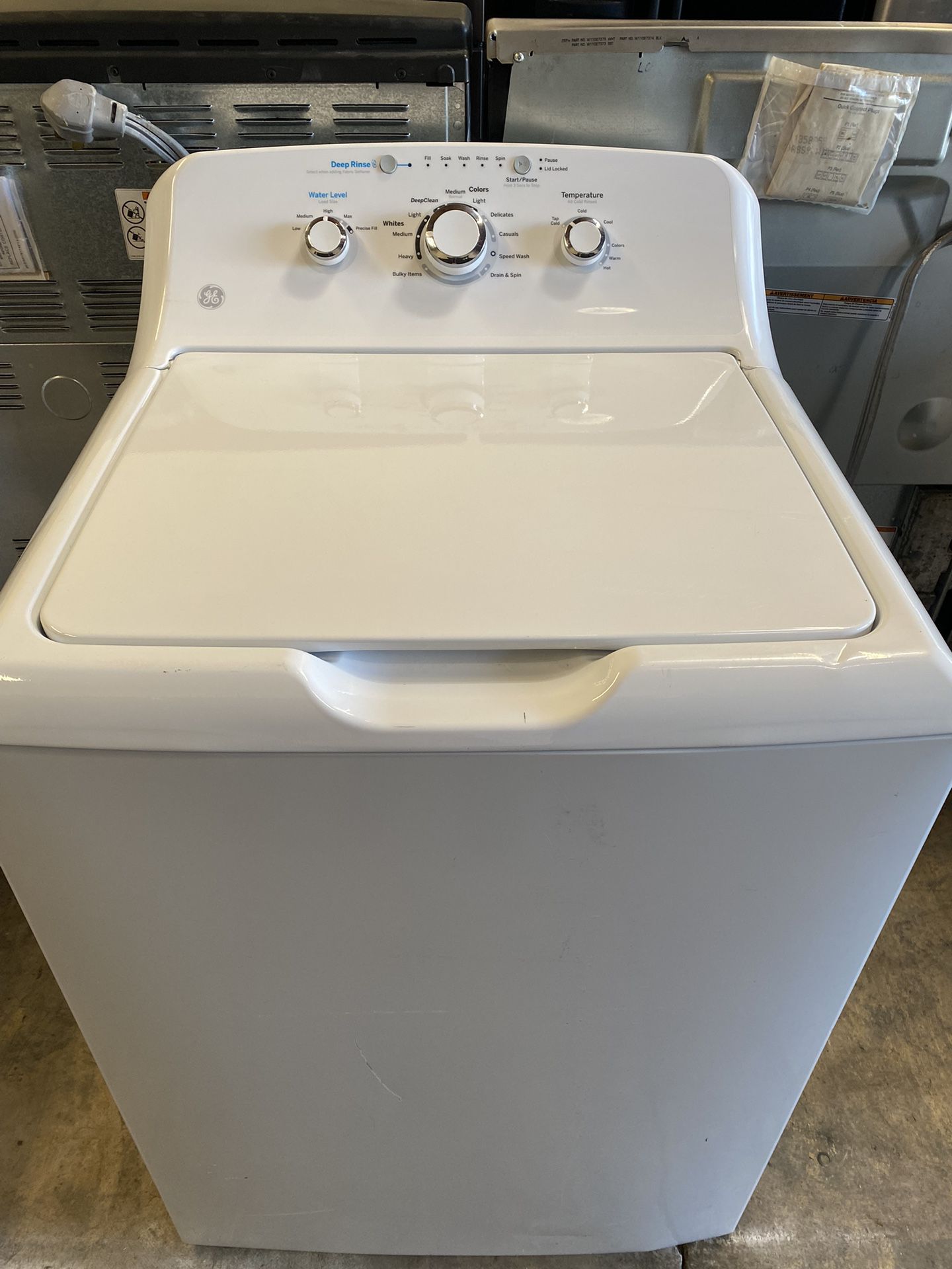 GE Washer Used Clean And Works Good Big Tub With Agitator