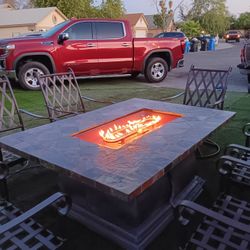 Patio Furniture Good Condition 