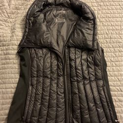 women’s small vest