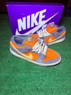 Nike sb dunks $30 size 8m msg to pick up