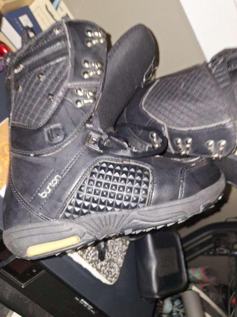 Burton Snowboard Boots Us 7.5 Euro 39