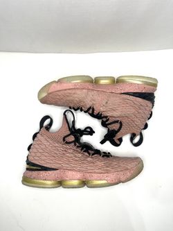 LeBron XV 15 LMTD Pink Shoes
