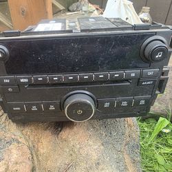 2013 stock chevy silverado stereo