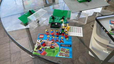 Vintage LEGO Sports 3416 Women’s Soccer Team - Near Complete w/ Unused Stickers and TWO Soccer Balls