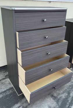 Five Drawers Dresser