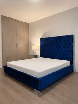 King bed frame