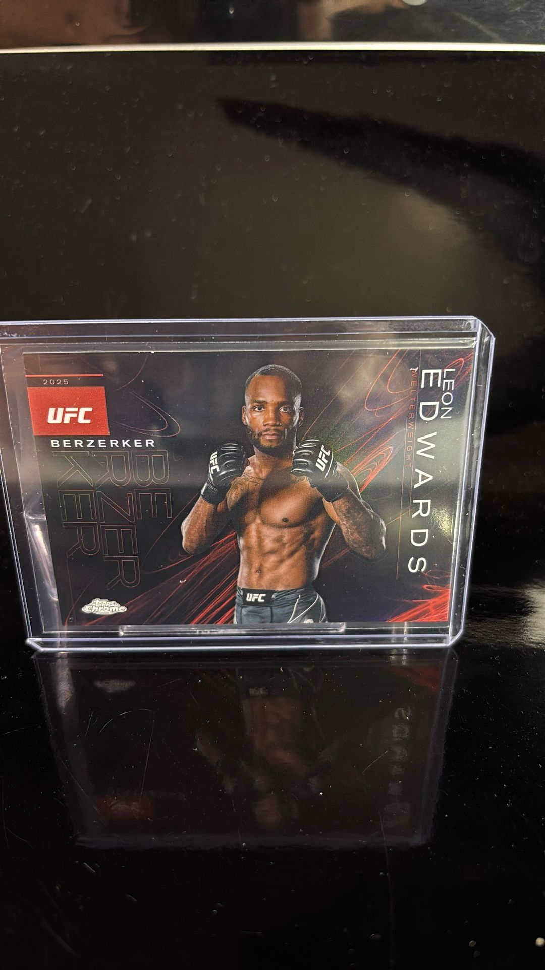 2025 TOPPS UFC CHROME LEON EDWARDS BERZERKER CASE HIT SP INSERT MMA