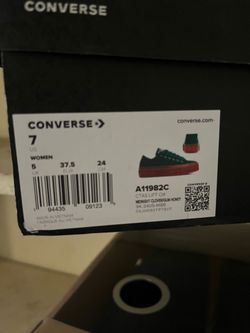 Converse low tops (green)