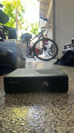 Xbox 360 S