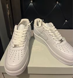 New Nike Air Force 1 Size 8 Men
