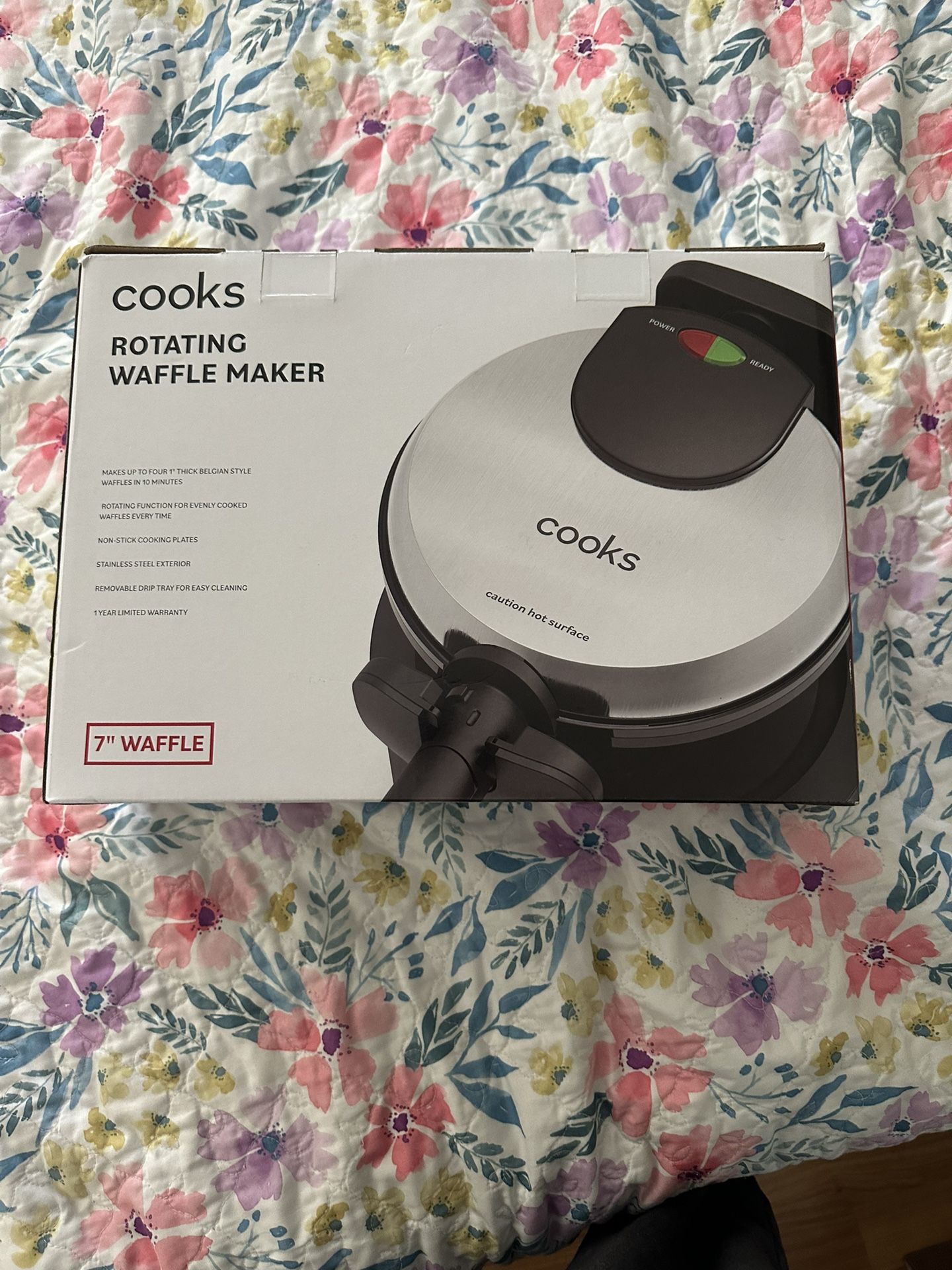 new cooks rotating waffle maker 7” waffle