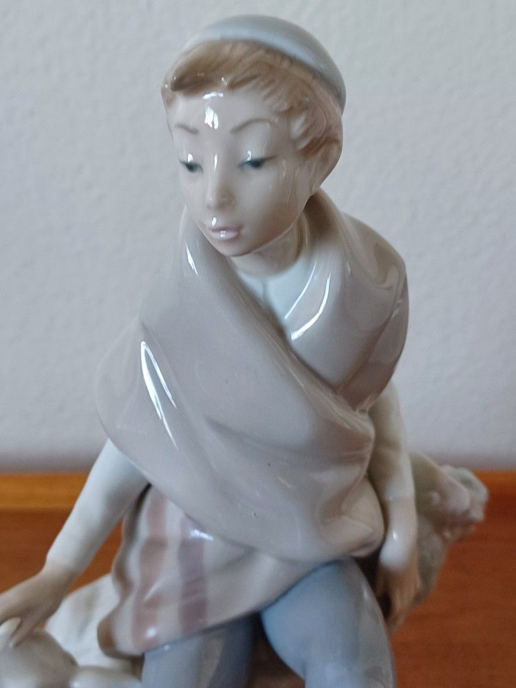 Lladro Spain Porcelain Figurine Shepherd Peasant Boy Kippah with Lamb Goat