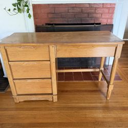 Free Office Desk (Pacific Beach)