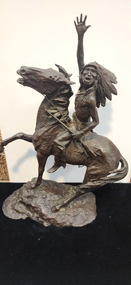 ERNEST BERKE BRONZE RALLYING HIS WARRIORS CIRCA 1979 - 121/200 ( 11.5" TALL