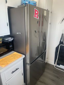Samsung fridge for sale