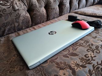 Laptop HP-17 ProBook 470 G5-CORE i3-Nvidia GeForce 930mx-12gb ram-256gb HD SSD solid good for stud-ents.