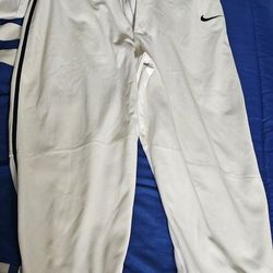 Nike Mens Large White Baseball Knickers With Black Piping