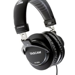 Professional Studio Headphones 