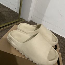 Yeezy Slides