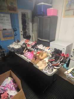 Garage sale tomorrow! 05/09 8am