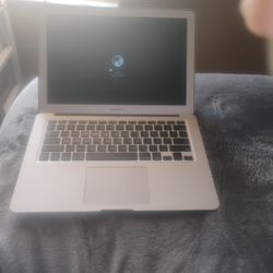 MacBook AIR