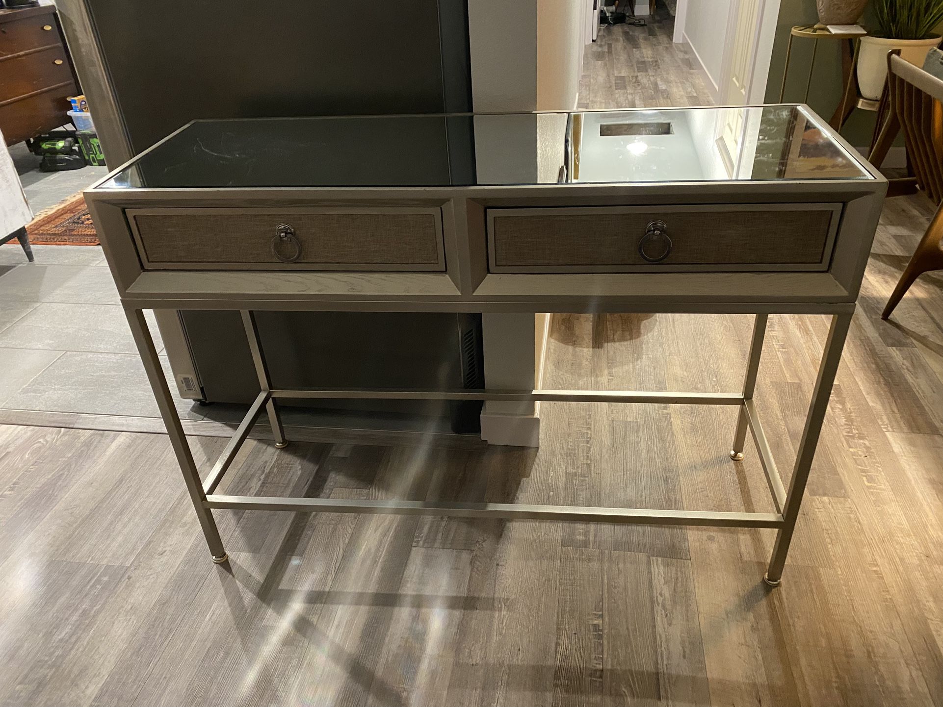 Modern Console / entry table 