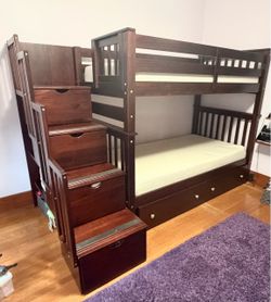 Solid Wood Bunk Bed