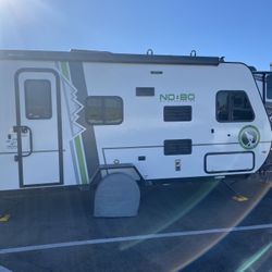 2019 No Boundaries 16.8 