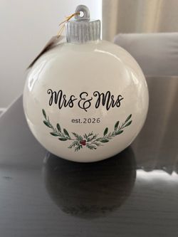 🎄 Mrs. & Mrs. Christmas Ornament – Est. 2026