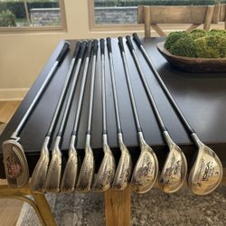 Women’s Adam’s Gold Clubs RH 3W-SW &Putter