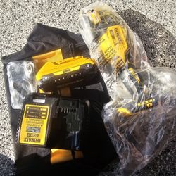 Dewalt 20v Xr Oscillating Multi-Tool Kit