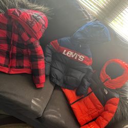Lil Boys jacket, Levis  north face checker, red 