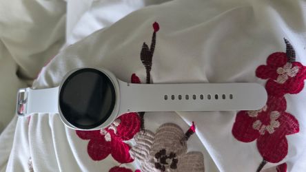 Samsung watch 8 LTE