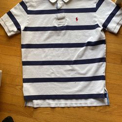 Ralph Lauren Polo Shirt Size Medium .