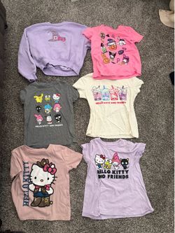 Hello kitty clothes bundle
