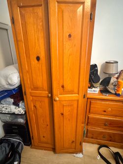 closet and dresser for sale $40