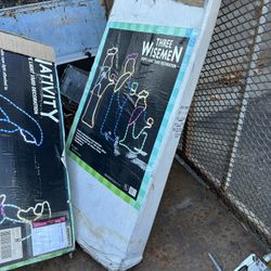 Free Dog Kennel Is 10 Dose Not Have Any Bolts With It 