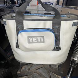 Yeti Cooler 