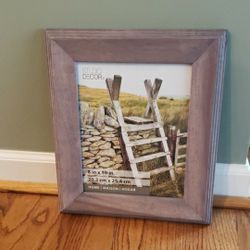 NWT Studio Decor Rustic Greige Picture Wall Frame - Holds 8x10